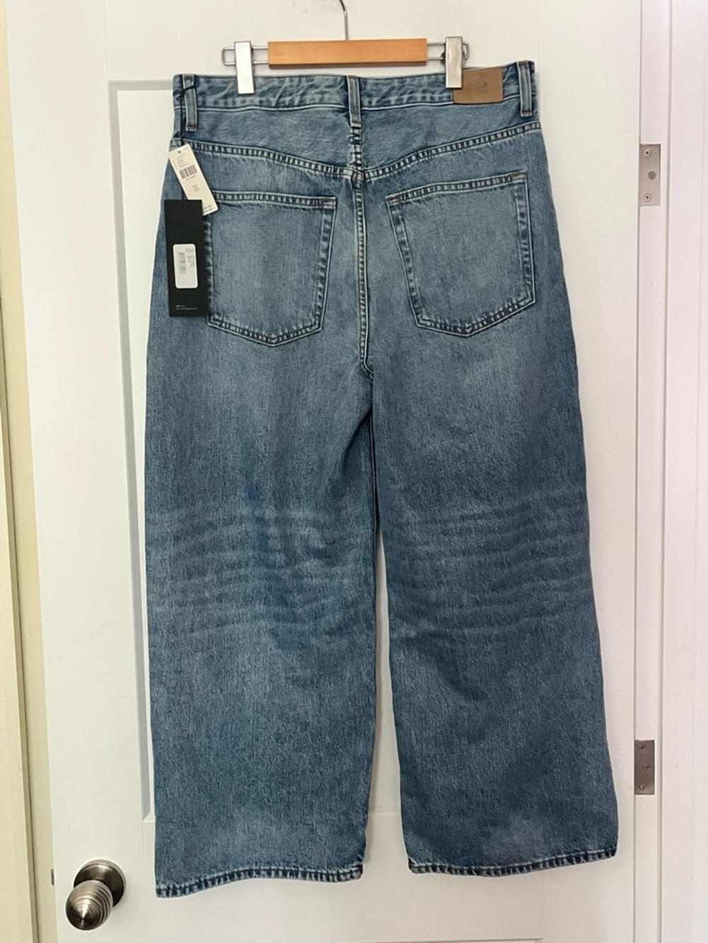 NWT Edwin Melly Cropped Jeans in Baxter Colourway 32 - Picture 6 of 10